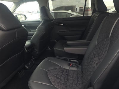 2024 Toyota Highlander Hybrid XLE AWD