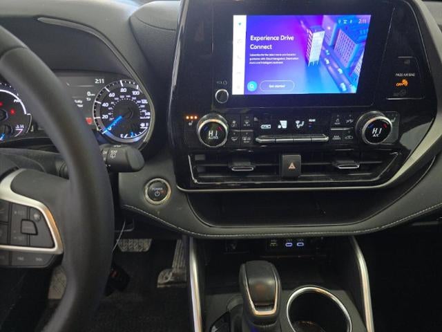 2025 Toyota Highlander Hybrid XLE AWD