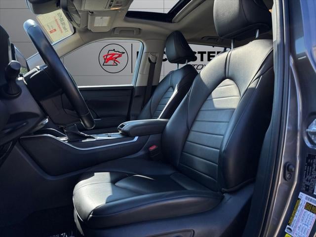 2024 Toyota Highlander Hybrid XLE AWD