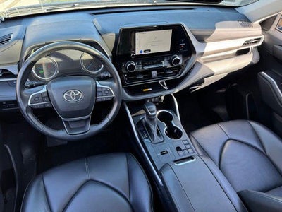 2024 Toyota Highlander Hybrid XLE AWD