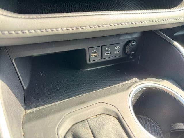 2023 Toyota Highlander L FWD