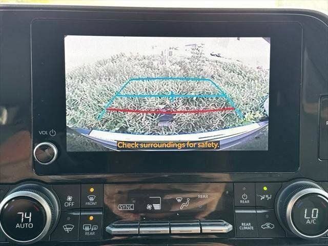 2023 Toyota Highlander XLE FWD