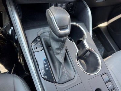 2023 Toyota Highlander XLE FWD