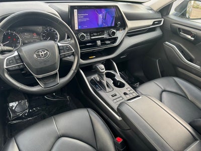 2023 Toyota Highlander XLE AWD