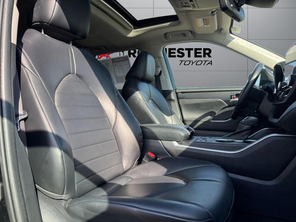 2023 Toyota Highlander XLE AWD
