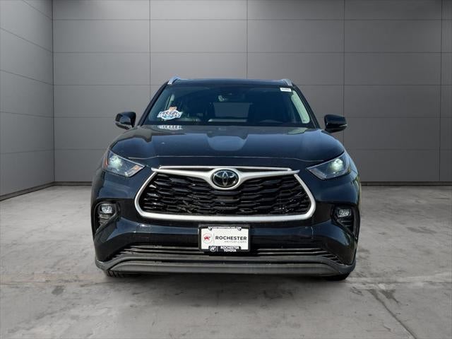 2023 Toyota Highlander XLE AWD