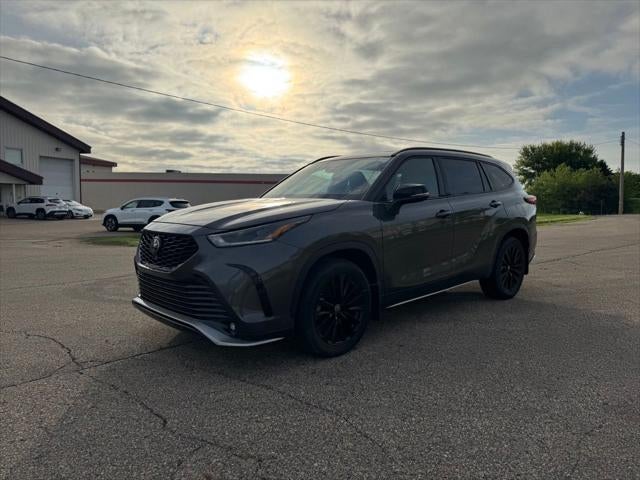 2023 Toyota Highlander XSE AWD