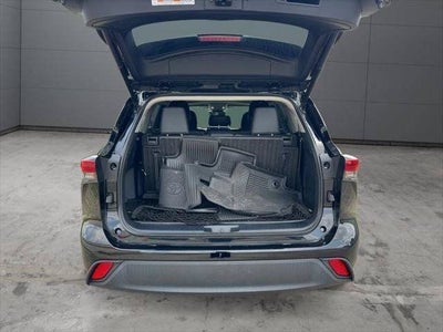 2023 Toyota Highlander XLE AWD