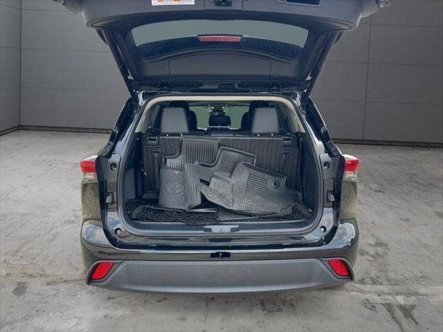2023 Toyota Highlander XLE AWD