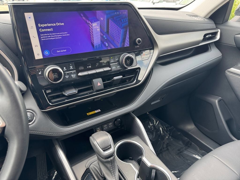 2023 Toyota Highlander XLE AWD