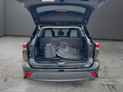 2023 Toyota Highlander XLE AWD