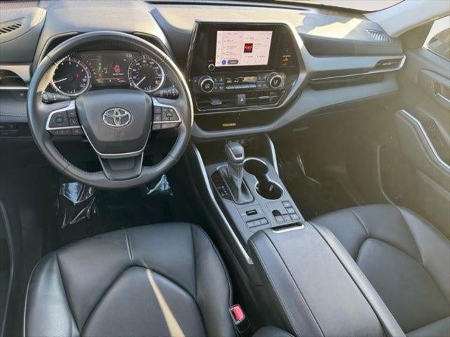 2023 Toyota Highlander XLE AWD