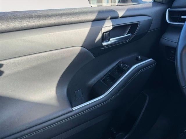 2023 Toyota Highlander XLE AWD