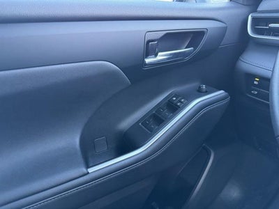 2023 Toyota Highlander XSE AWD