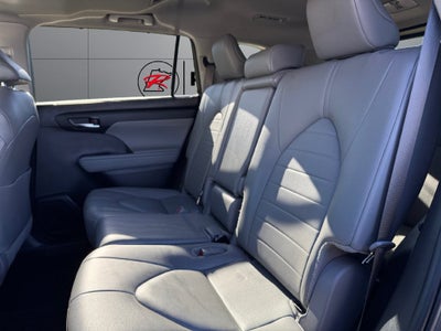 2024 Toyota Highlander XLE AWD