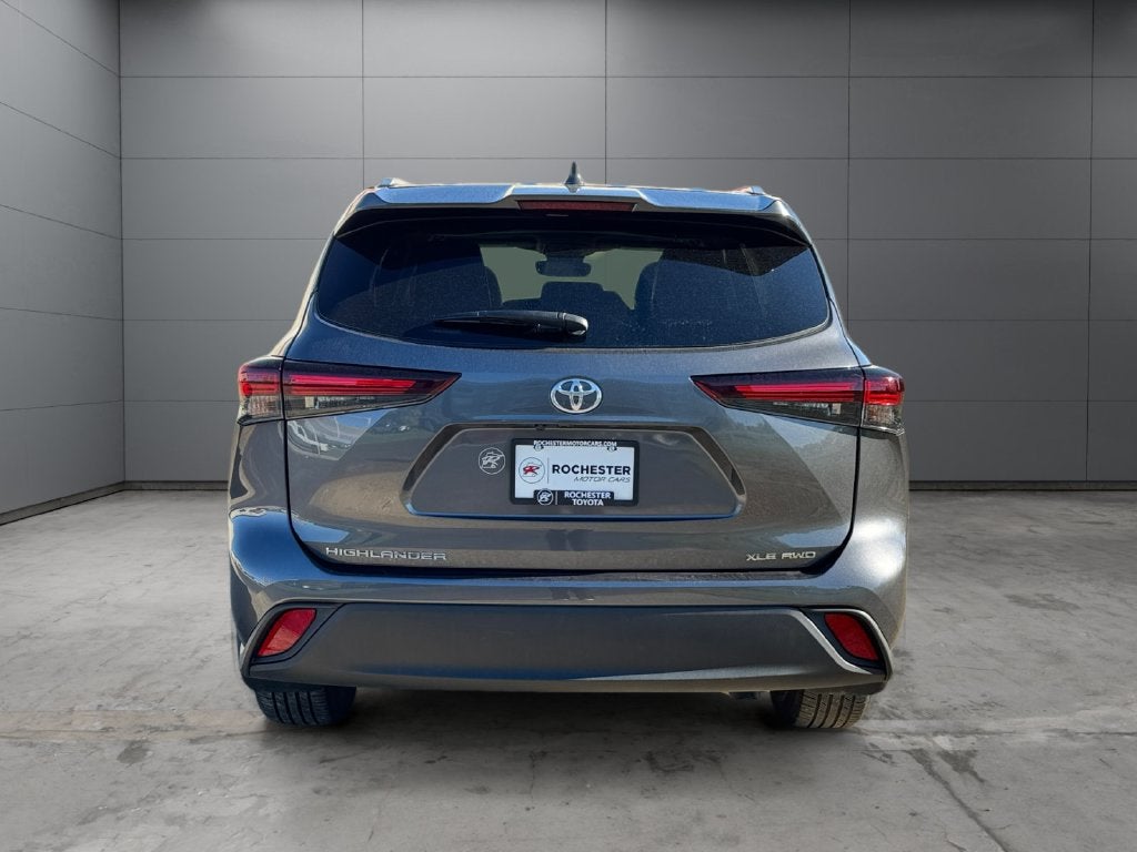 2024 Toyota Highlander XLE AWD