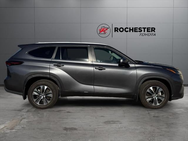 2024 Toyota Highlander XLE AWD