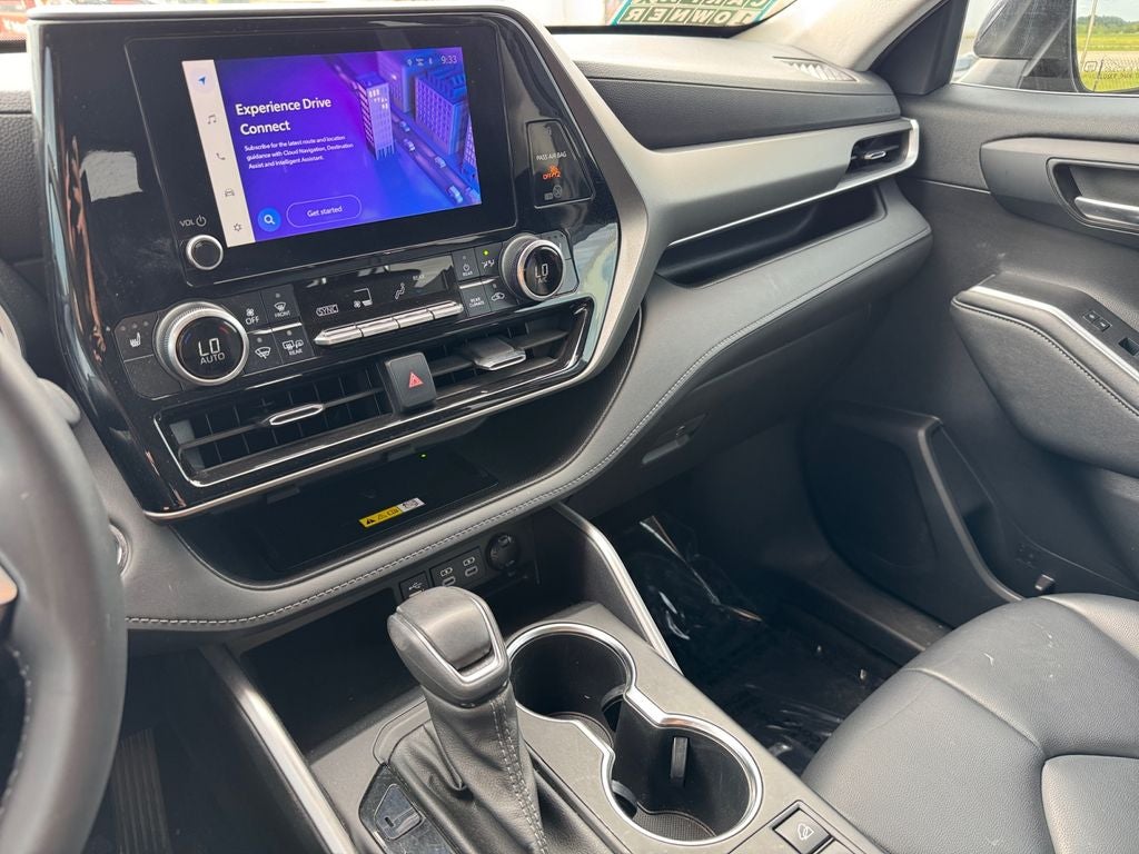 2023 Toyota Highlander XLE AWD