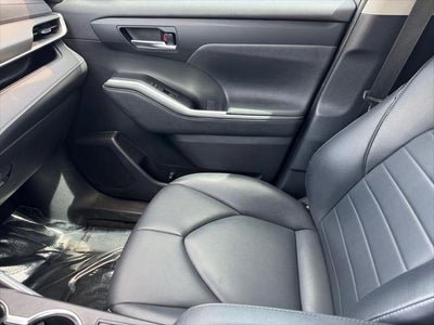 2023 Toyota Highlander XLE AWD