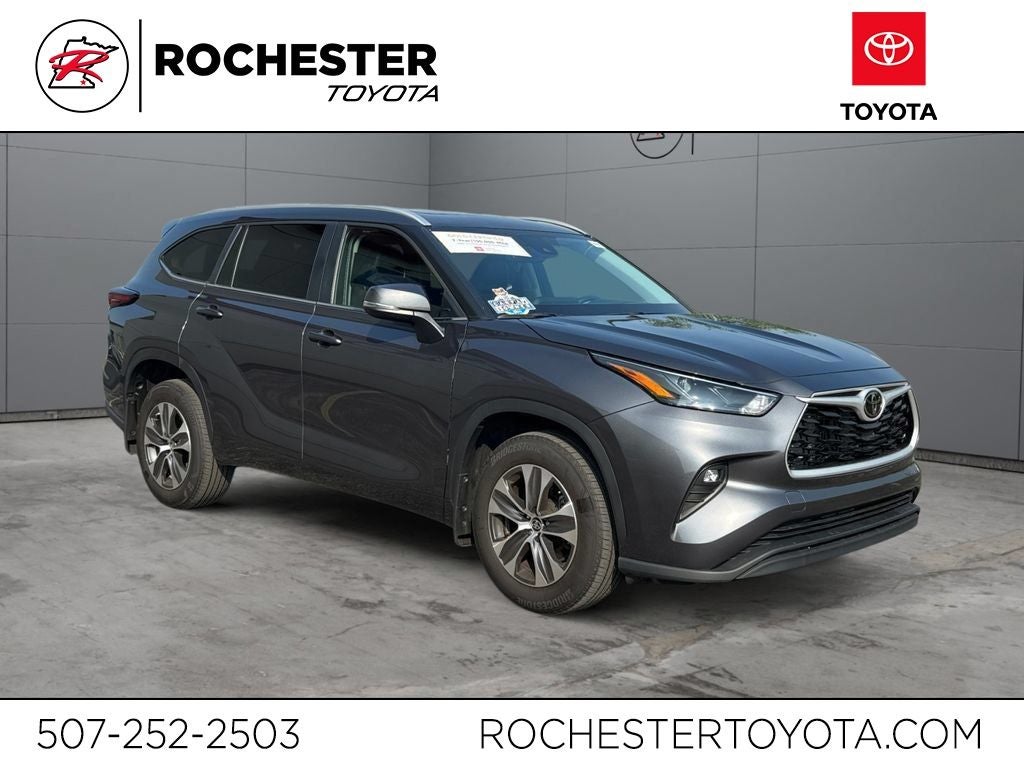 2024 Toyota Highlander XLE AWD