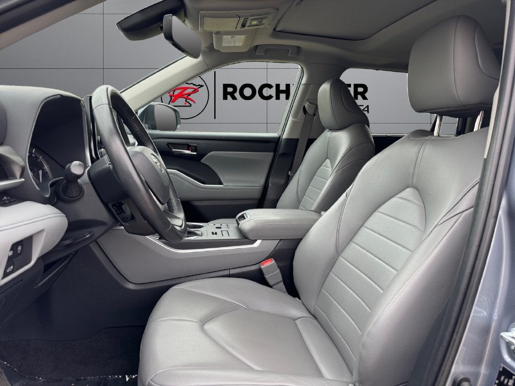 2023 Toyota Highlander XLE AWD