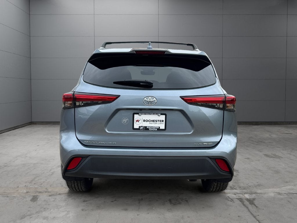 2023 Toyota Highlander XLE AWD