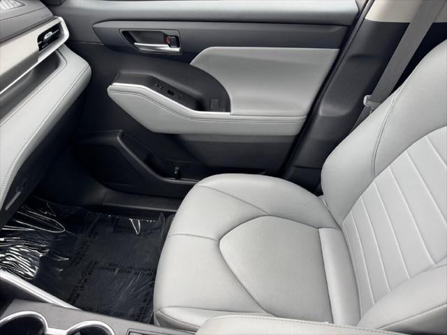 2023 Toyota Highlander XLE AWD