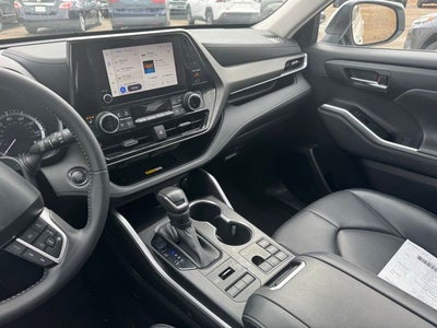 2023 Toyota Highlander XLE AWD