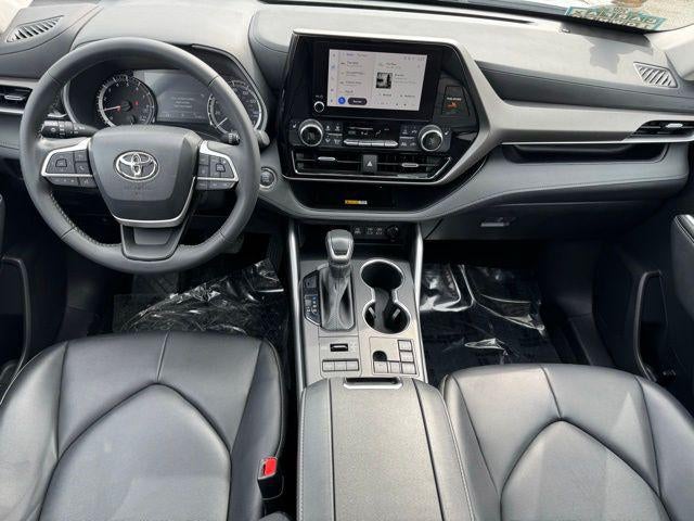 2023 Toyota Highlander XLE AWD