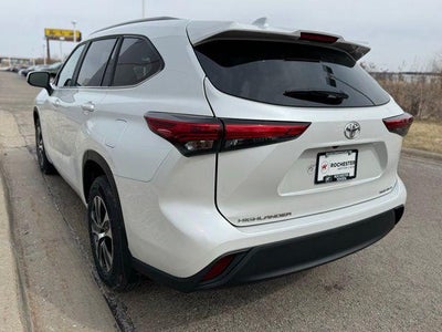 2023 Toyota Highlander XLE AWD
