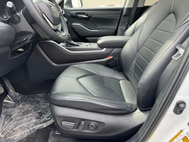 2023 Toyota Highlander XLE AWD