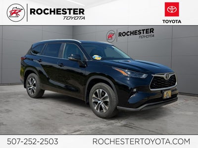 2023 Toyota Highlander XLE AWD