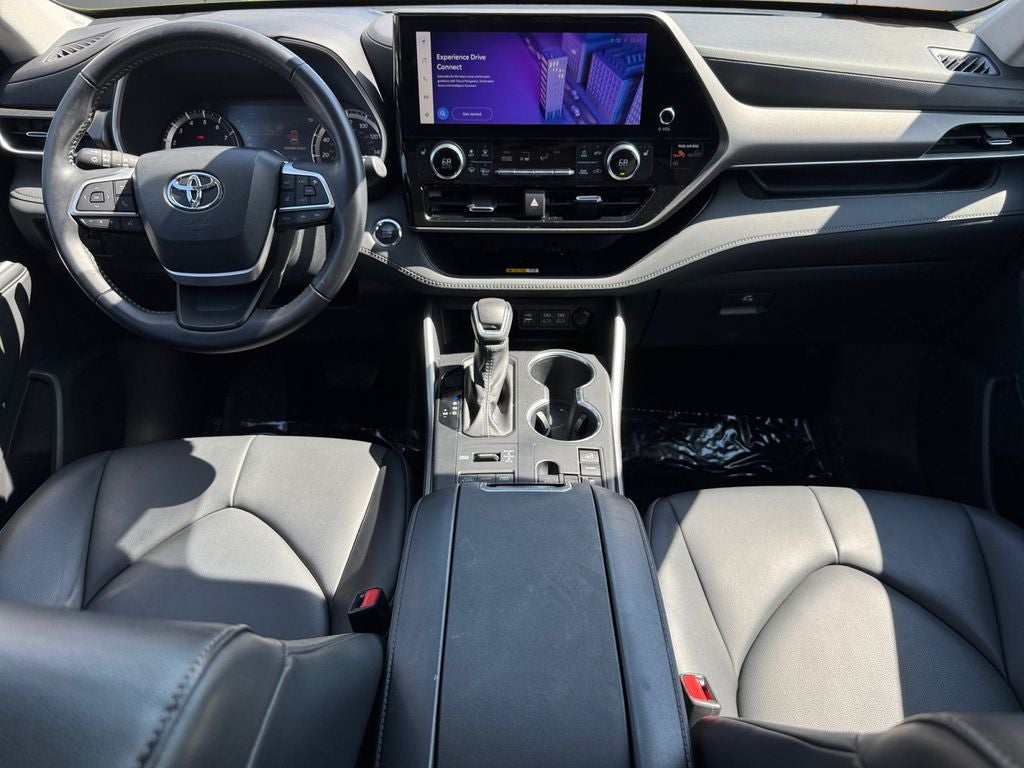 2023 Toyota Highlander XLE AWD