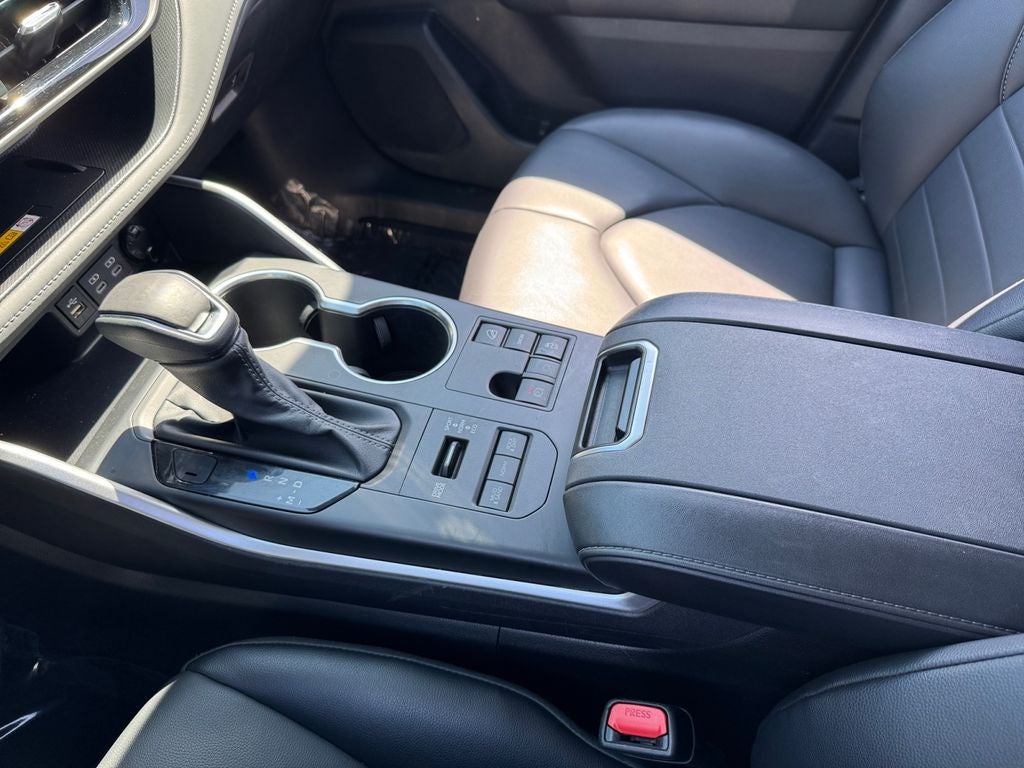 2023 Toyota Highlander XLE AWD