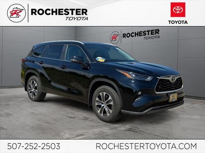 2023 Toyota Highlander XLE AWD