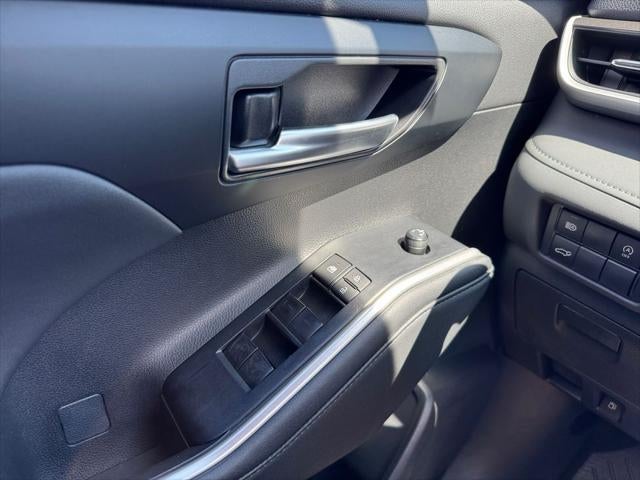 2023 Toyota Highlander XLE AWD