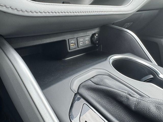 2023 Toyota Highlander XLE AWD