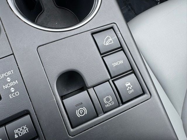 2023 Toyota Highlander XLE AWD