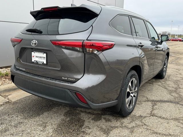 2023 Toyota Highlander XLE AWD