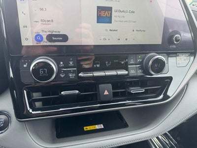 2023 Toyota Highlander XLE AWD