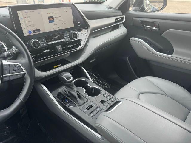 2023 Toyota Highlander XLE AWD
