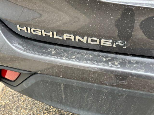 2023 Toyota Highlander XLE AWD