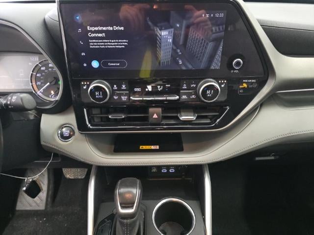 2023 Toyota Highlander XLE AWD