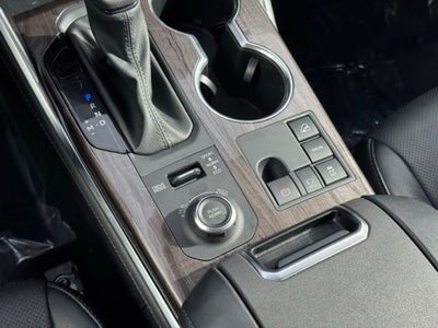 2025 Toyota Highlander Platinum AWD