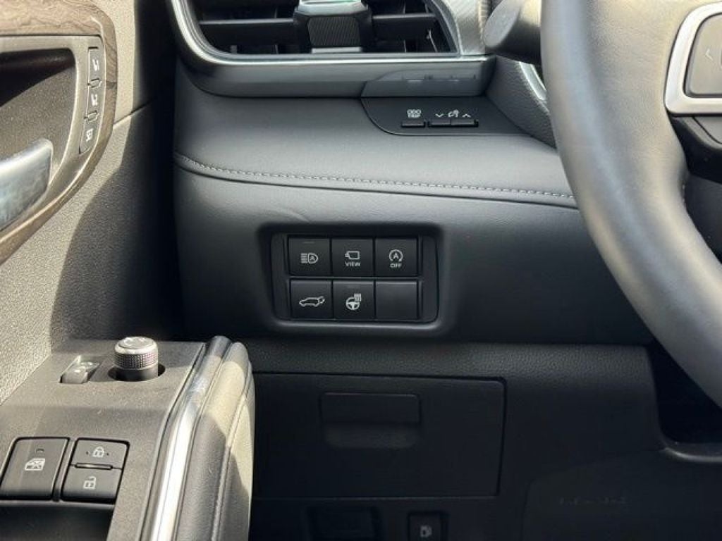 2025 Toyota Highlander Platinum AWD