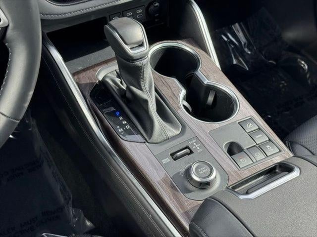 2025 Toyota Highlander Platinum AWD