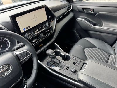2023 Toyota Highlander XSE AWD