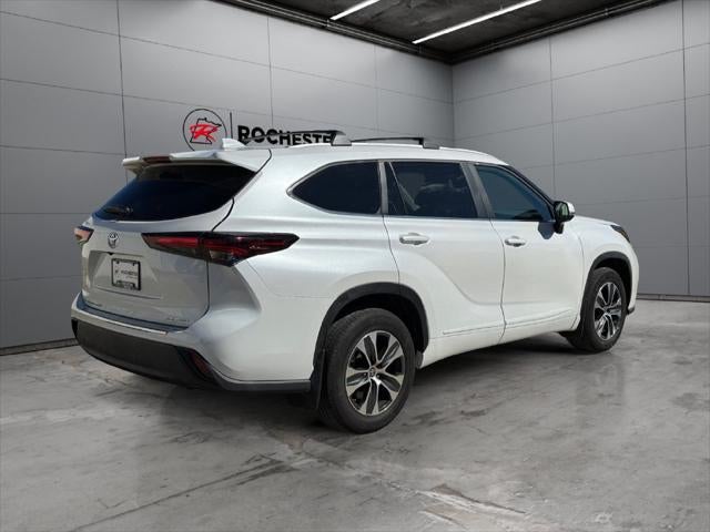 2024 Toyota Highlander XLE AWD