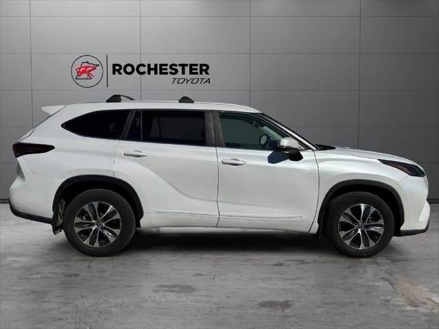 2024 Toyota Highlander XLE AWD