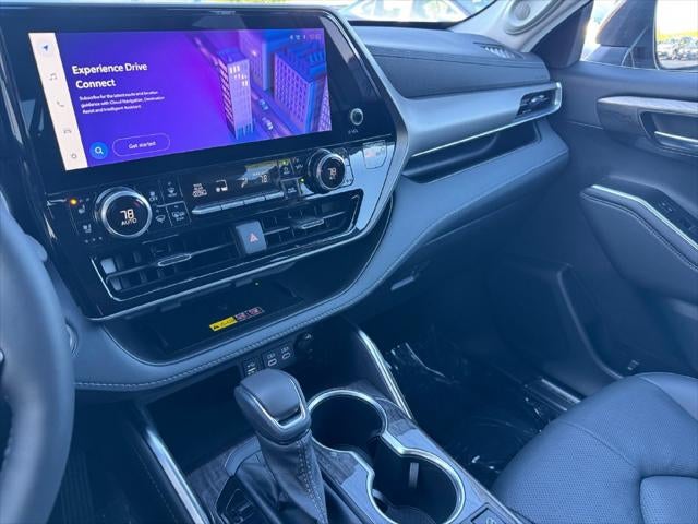 2026 Toyota Highlander Limited AWD